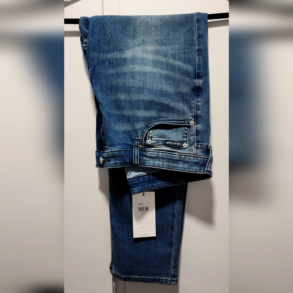 NWT Calvin Klein Slim Fit Jeans